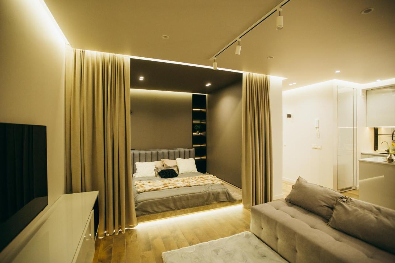 Apartment Vodogray Luxury Apartments: Elite Gated Complex With Underground Parking