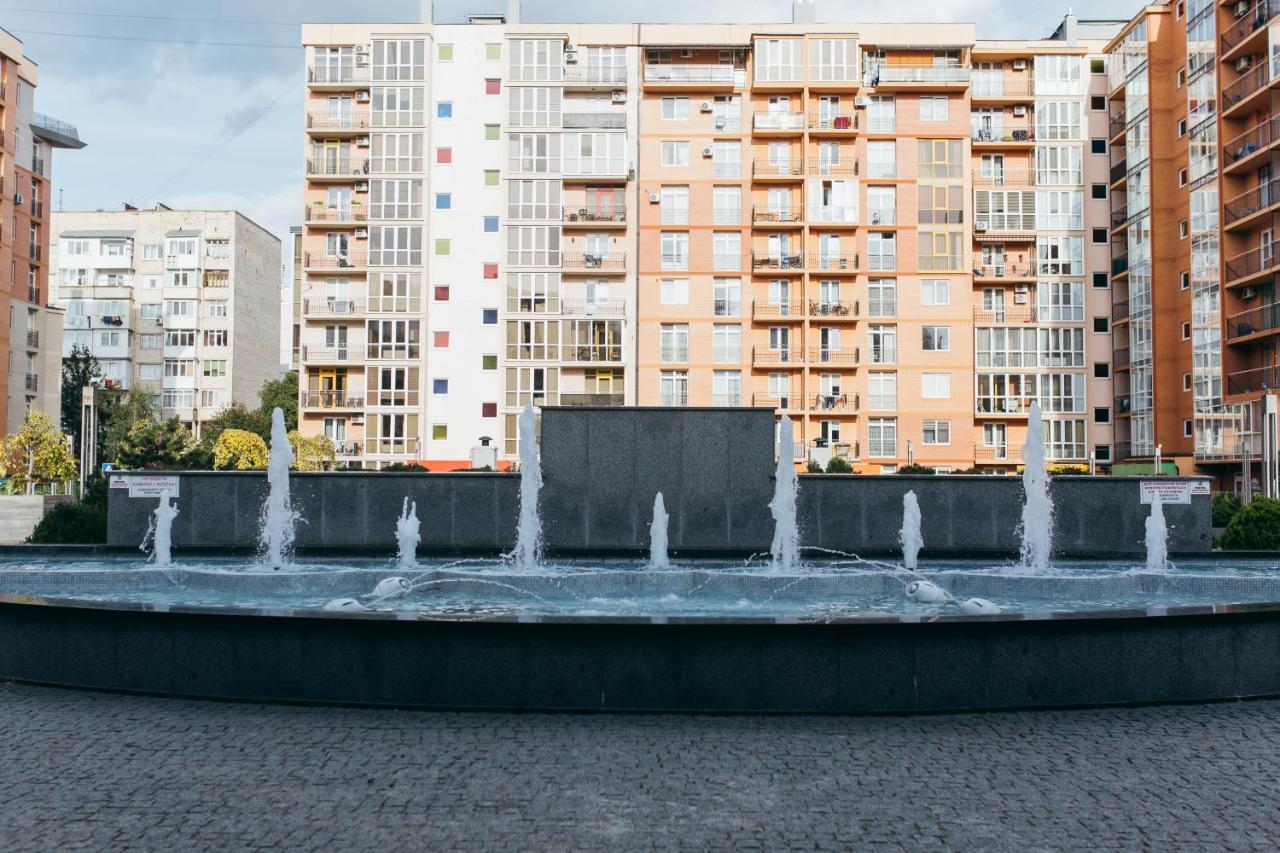 Vodogray Luxury Apartments: Elite Gated Complex With Underground Parking Chernivtsi