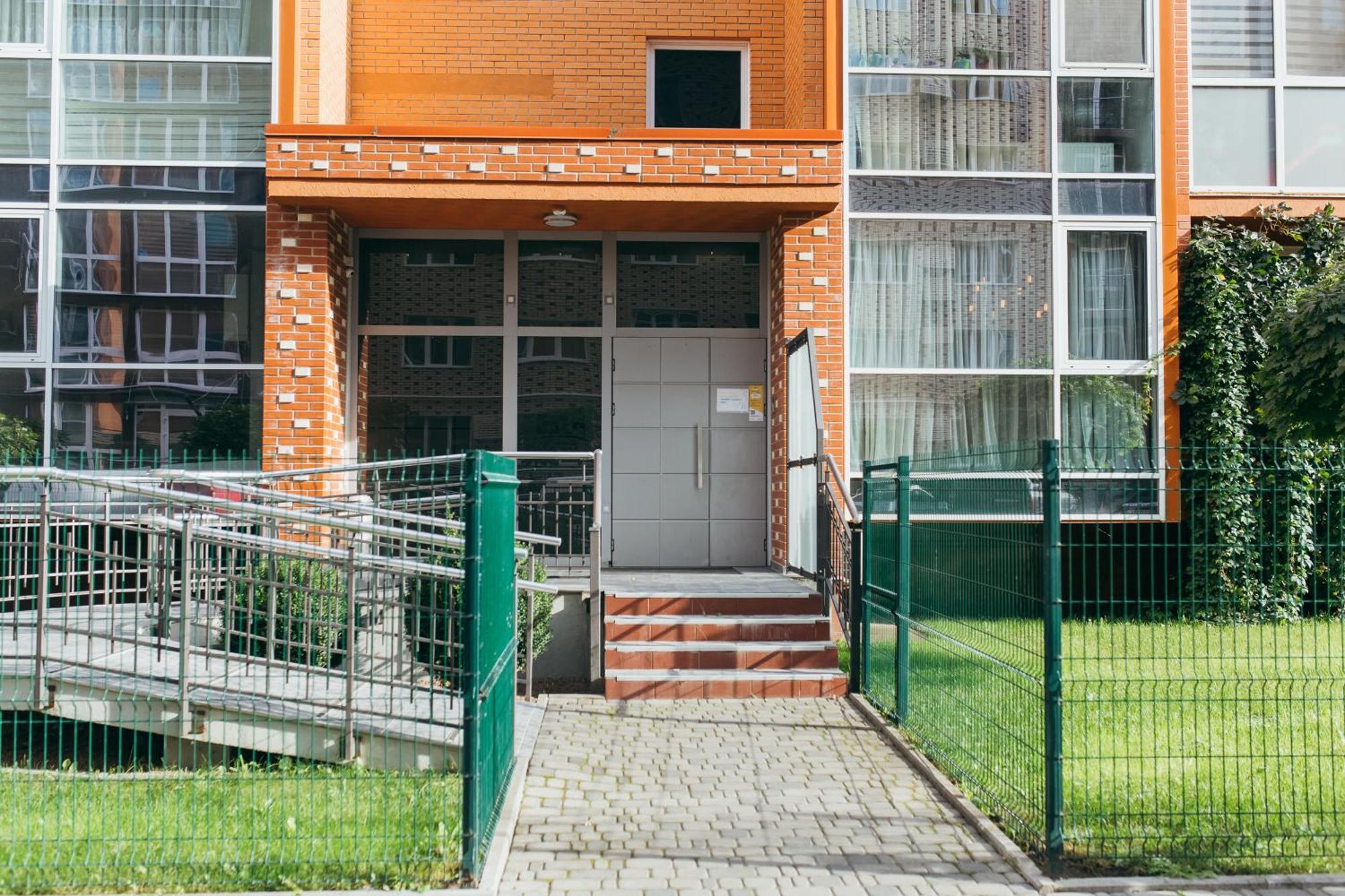 Apartment Vodogray Luxury Apartments: Elite Gated Complex With Underground Parking *