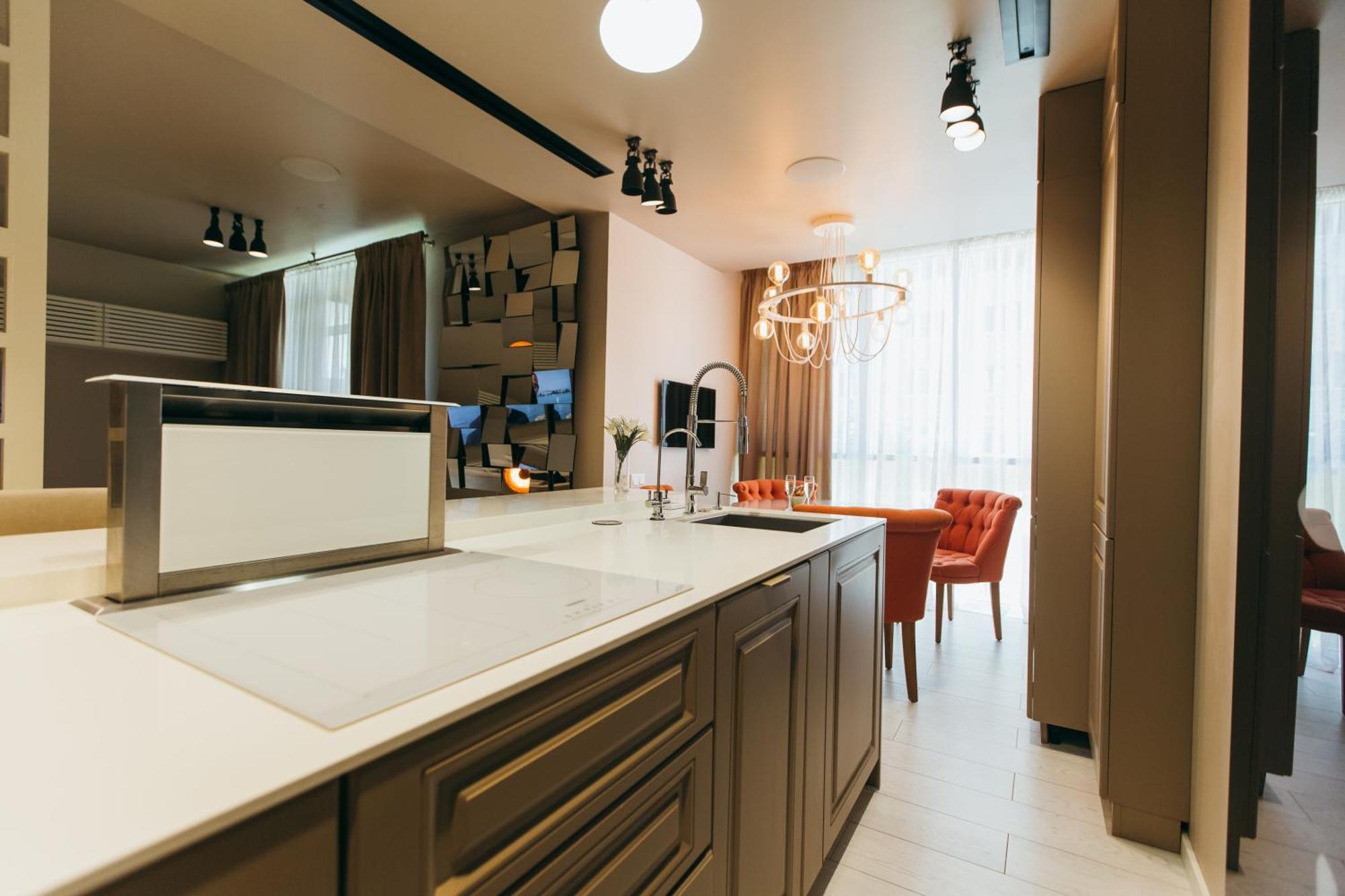 Apartment Vodogray Luxury Apartments: Elite Gated Complex With Underground Parking *