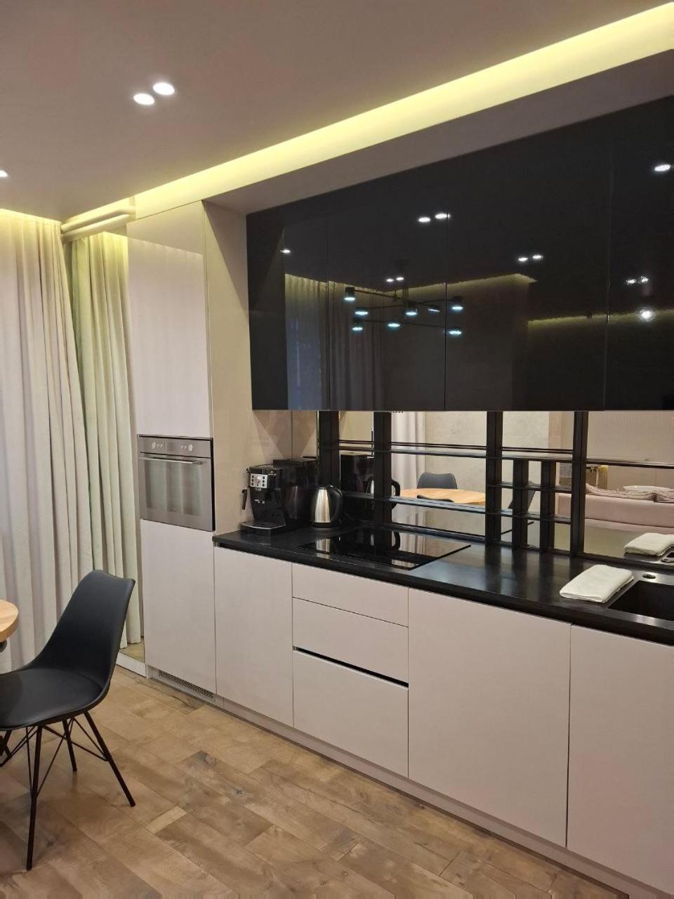 Vodogray Luxury Apartments: Elite Gated Complex With Underground Parking