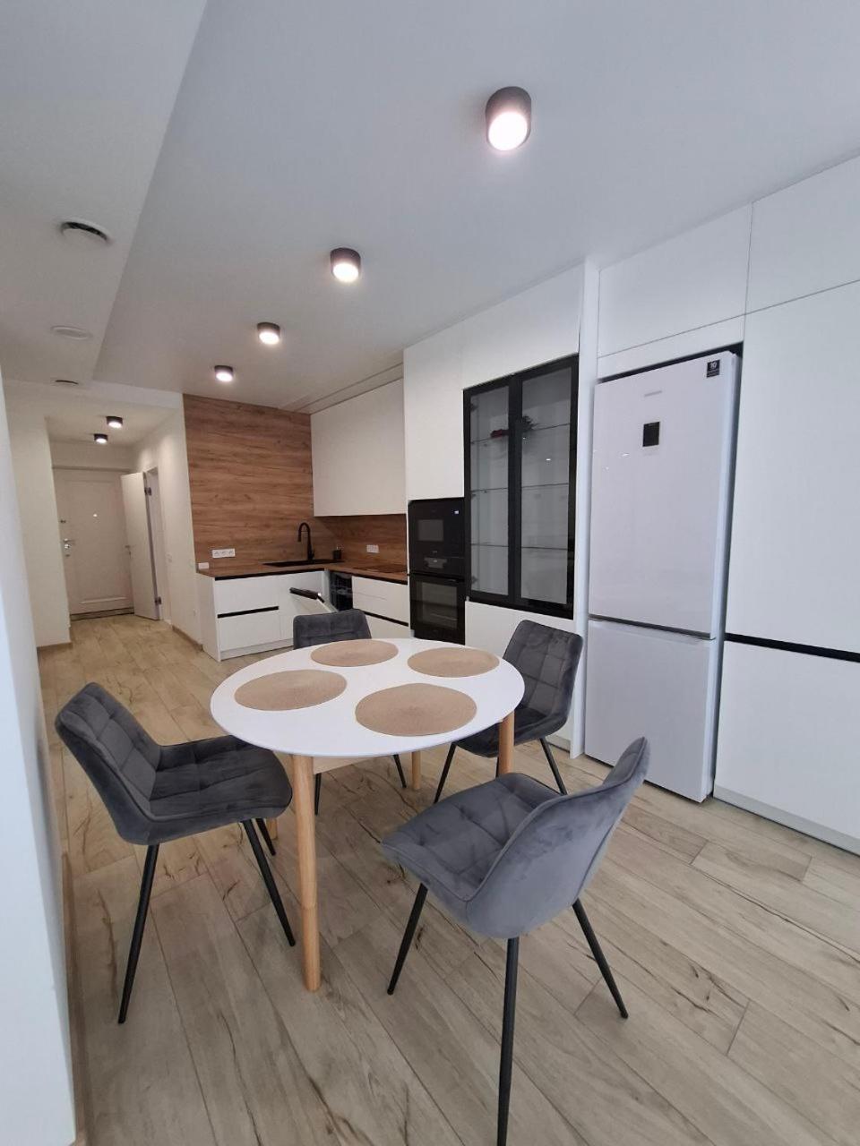 Vodogray Luxury Apartments: Elite Gated Complex With Underground Parking